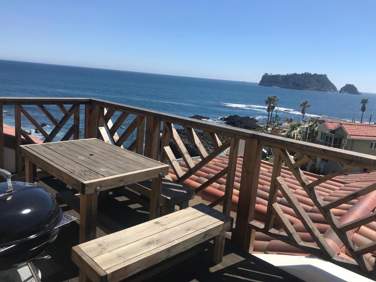 Tov Pension Seogwipo Bagian luar foto